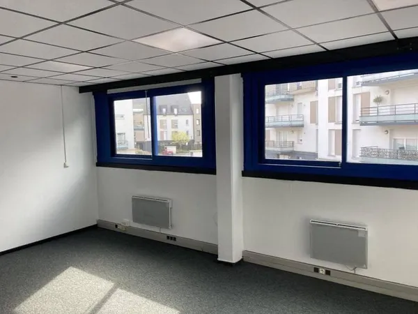 Bureaux 87 m²