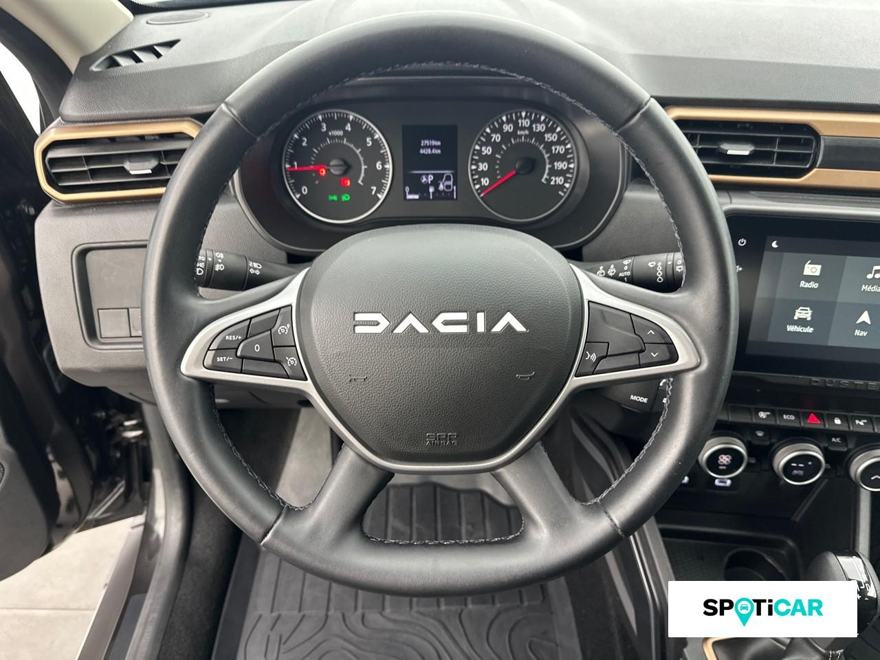 Dacia Duster 1.3 tce 150ch fap extreme 4x2 edc — photo 12