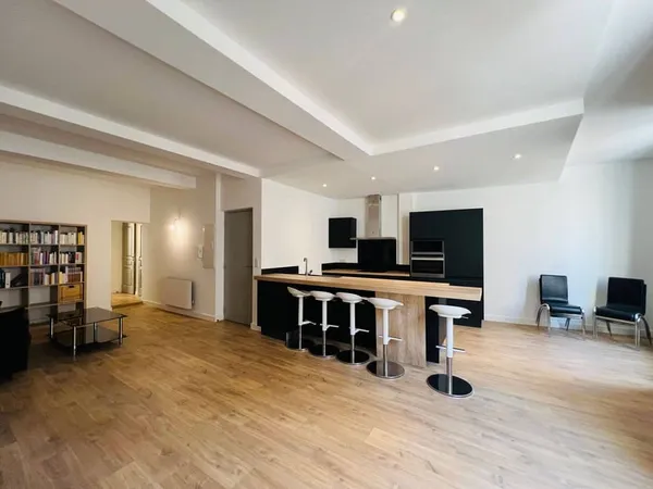 Appartement 2 pièces 61 m²