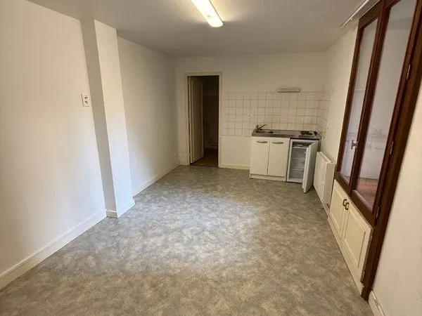 Studio 1 pièce 22 m²