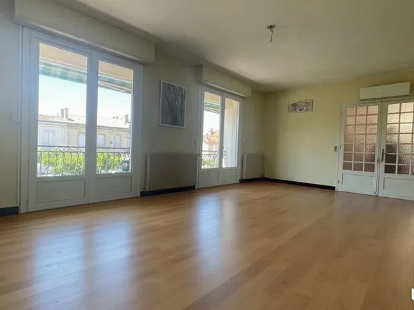 Appartement 3 pièces 95 m²