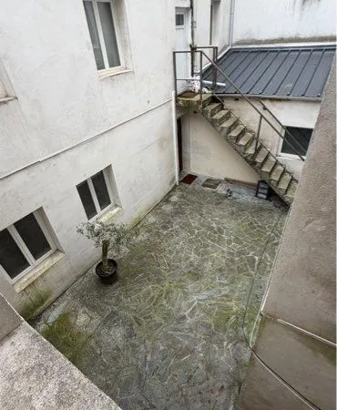 À VENDRE - Duplex T2 meublé de 34 m² avec cour privative - 54 000 - Le Havre