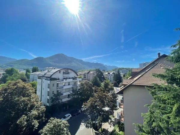 Appartement 4 pièces 136 m²