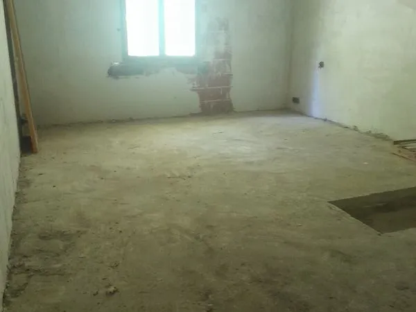 Vend villa . Gros potentiel pour bon bricoleur