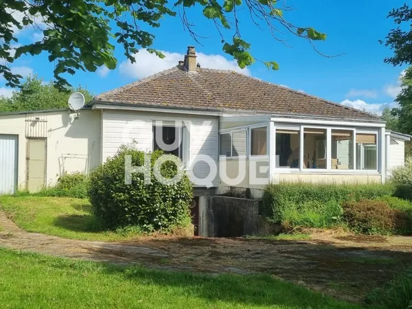 Maison à vendre de 5 pièces de 101 m² / Terrain 5000m²