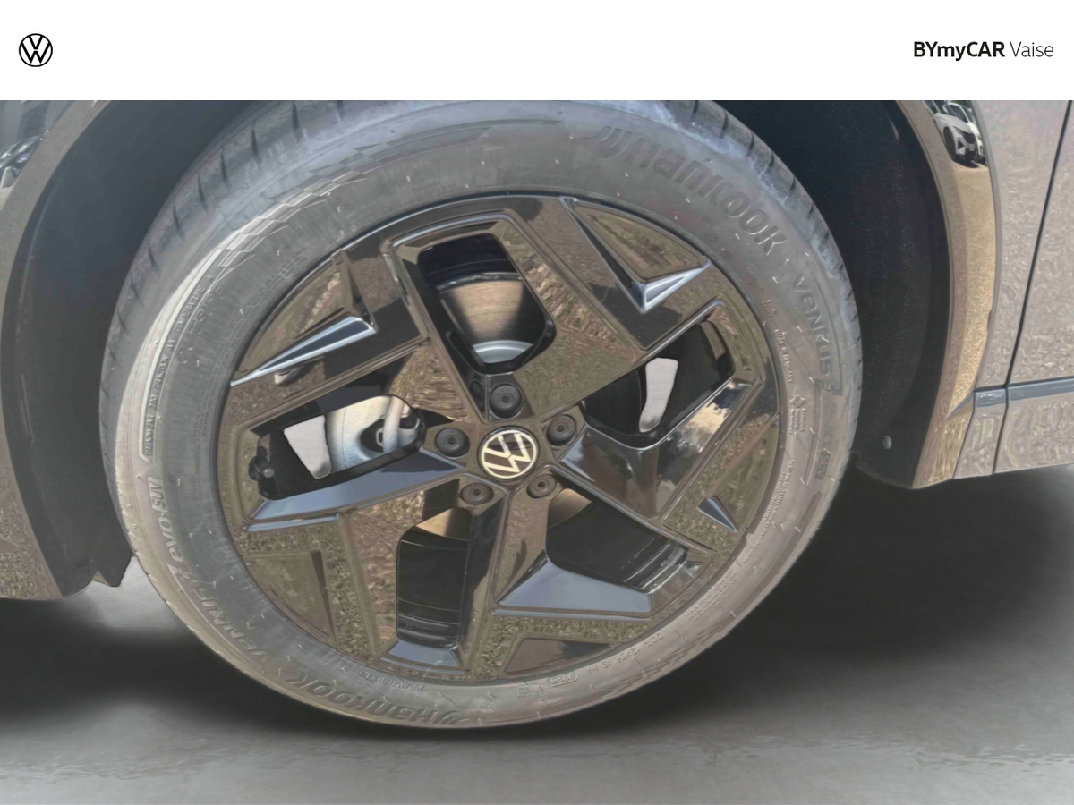 Volkswagen Tiguan 1.5 eTSI 150ch DSG7 — photo 13