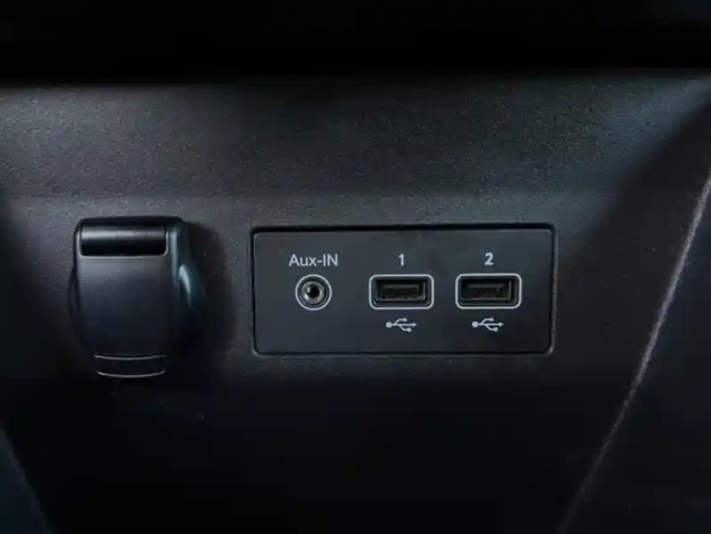 Renault Clio v business blue dci 85 — photo 12