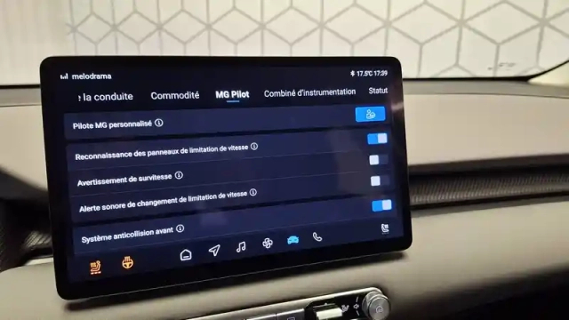Mg Mgs5 ev 64kwh - 170 kw 2wd — photo 123