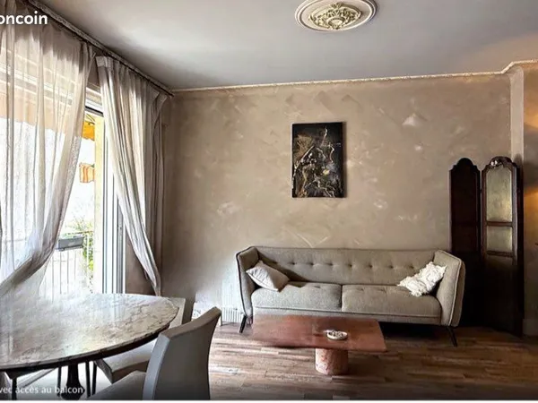 Nice Mont Boron - 62 m² - 2 pièces transformable 3 pièces + Cave