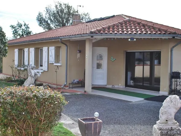 Le confort d'une belle maison ouverte sur l'extérieur