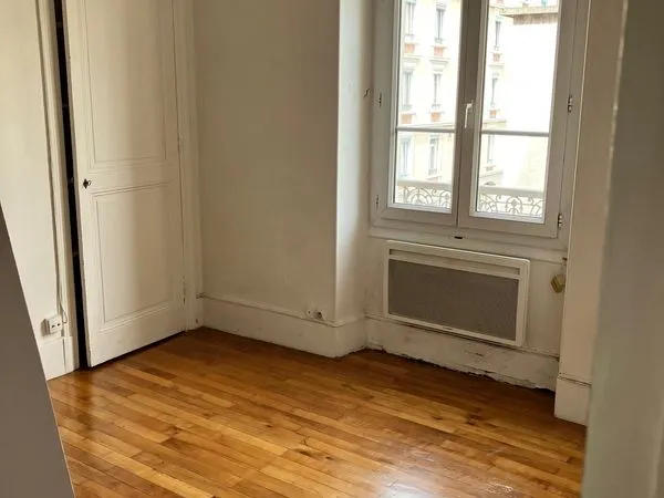 Appartement t1 caserne de bonne