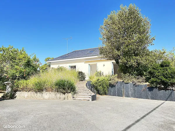 Maison 10 pièces 209 m²