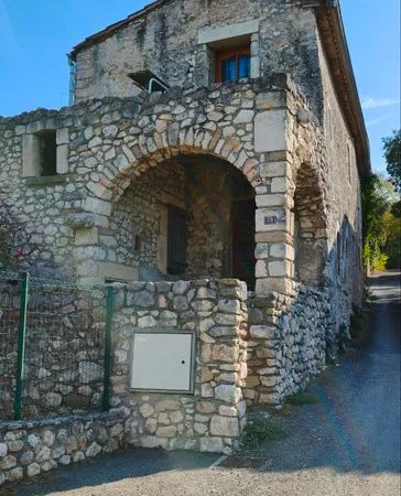 Maison en pierre