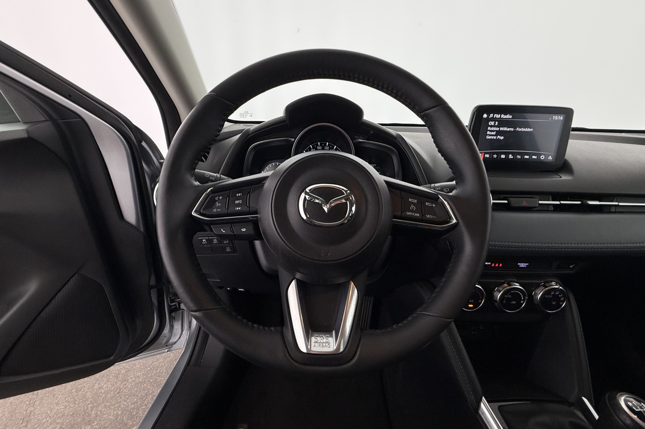 Mazda Mazda 2 — photo 20