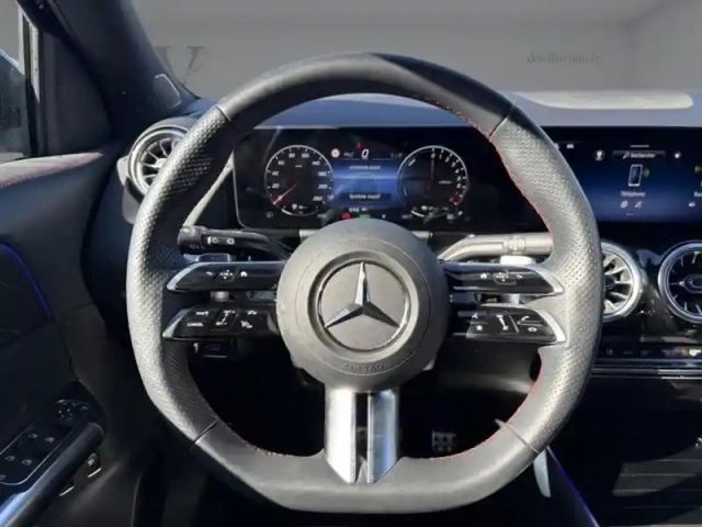 Mercedes Gla 250 e hybrid eq amg line — photo 10