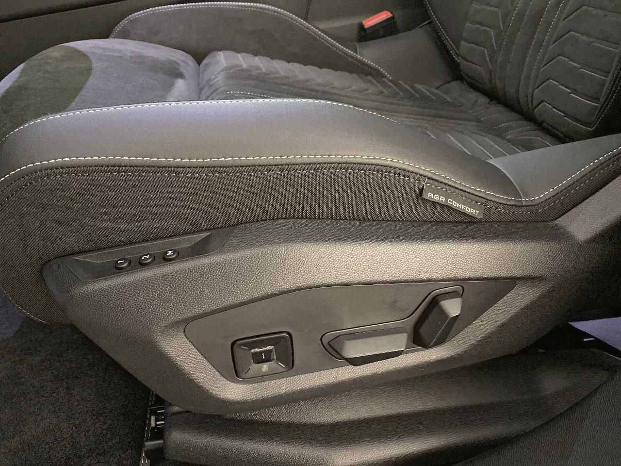 Peugeot 3008 hybrid 145 e-dcs6 gt — photo 13