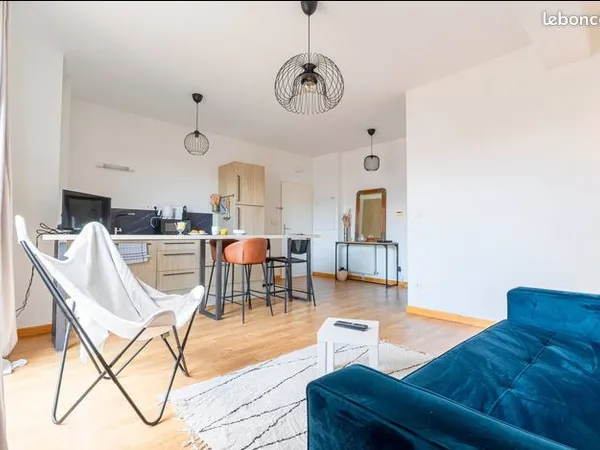 Bel appartement avec box parking sécurisé - F2 45m2