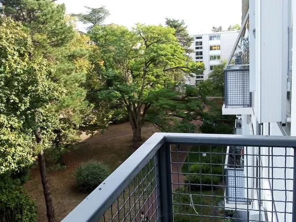 Dernier étage au calme - Vue imprenable sur parc / 3 pièces modulable (68 m²)