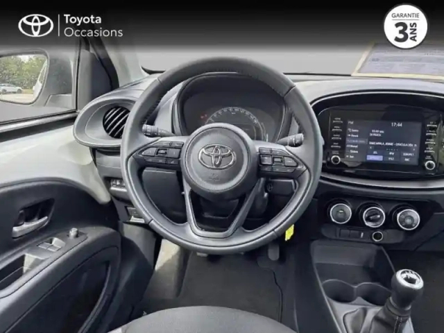 Toyota Aygo X 1.0 vvt-i 72ch dynamic my23 — photo 24
