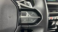 Peugeot 2008 1.2 PureTech 130ch S&S GT EAT8 — photo 13