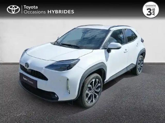 Toyota Yaris cross 130h design mc24