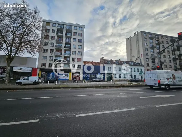 Bureau 419 m²