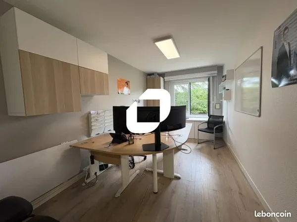 Bureau 37 m²