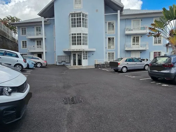 À LOUER - Appartement 41,35 m² - Le Tampon - 650 /mois