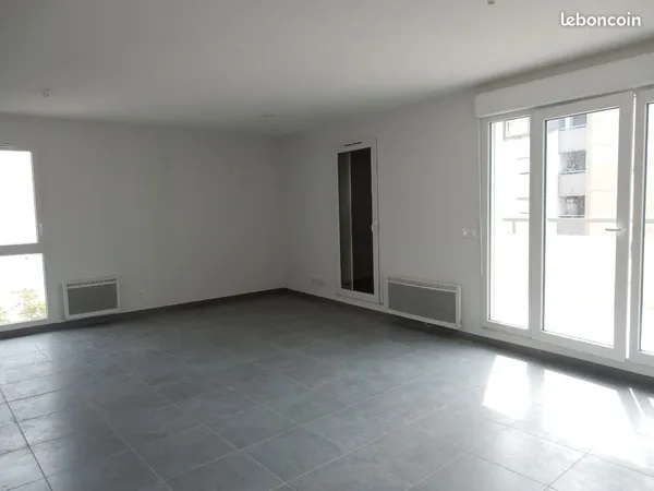 T3 climatisé 71 m², terrasse 12 m²