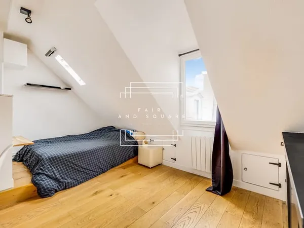 STUDIO - LES SABLONS - EMPLACEMENT IDEAL