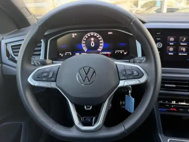 Volkswagen Polo 1.0 tsi 95ch r-line edition — photo 17