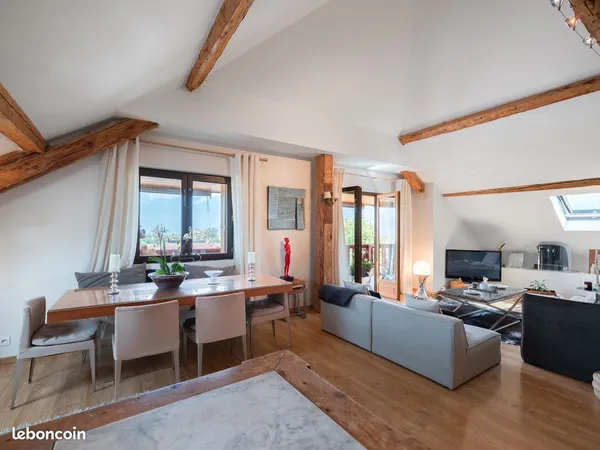 La Fruitière, magnifique appartement T4, vue lac et montagnes