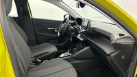 Peugeot 208 1.2 Hybrid 100ch Active e-DCS6 — photo 15