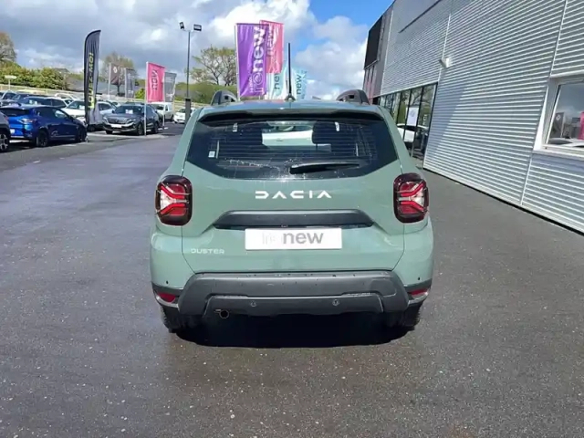 Dacia Duster eco-g 100 4x2 — photo 23