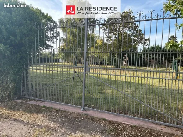 Terrain à bâtir Vente Coudres 2060m² 70000€