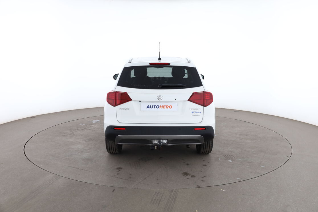 Suzuki Vitara 1.4 BoosterJet Hybrid Style AllGrip — photo 4