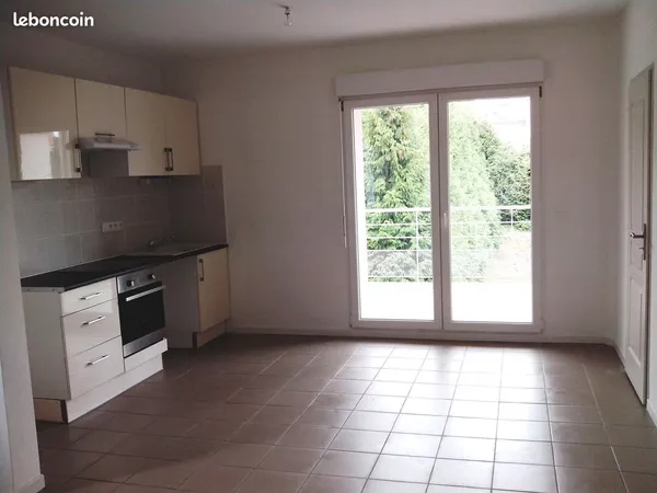Bel F3bis de 68m² avec balcon et cave