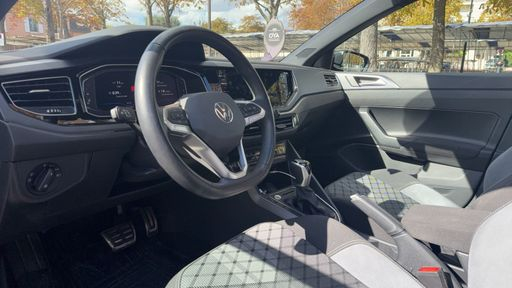 Volkswagen Polo 1.0 TSI 116 DSG7 - R-Line – 2024 – 18110 km – Essence – Boîte Automatique — photo 21