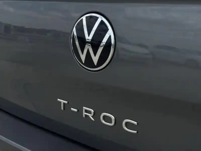 Volkswagen T-Roc 1.5 tsi evo 150ch style dsg7 — photo 9