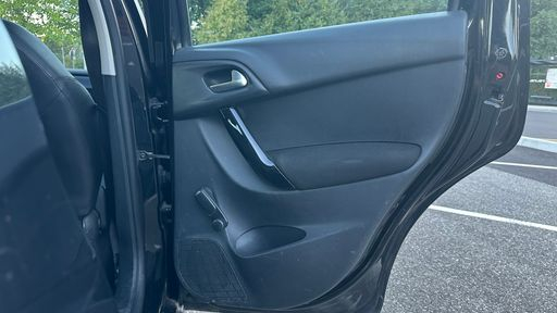 Citroen C3 1.2 VTi 82 - Feel Edition – 2015 – 115716 km – Essence – Boîte Manuelle — photo 27
