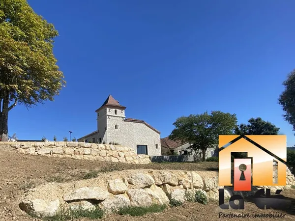 Vente grange rénovée, garage et jardin - 5 min d'Agen