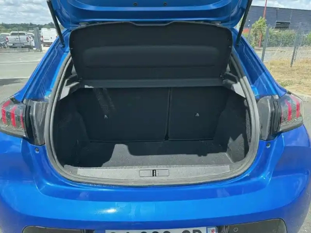 Peugeot 208 puretech 100 s&amp;s eat8 — photo 6