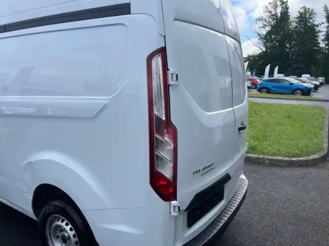 Ford Custom fg 300 l2h2 2.0 ecoblue 130 trend business 7cv — photo 15