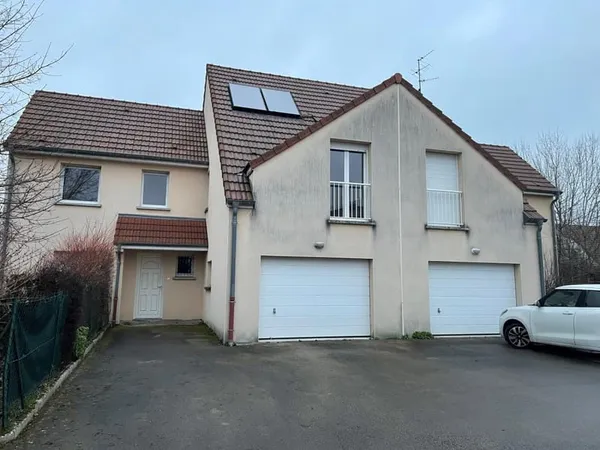A louer maison 6 pièces quartier Toison d'Or -