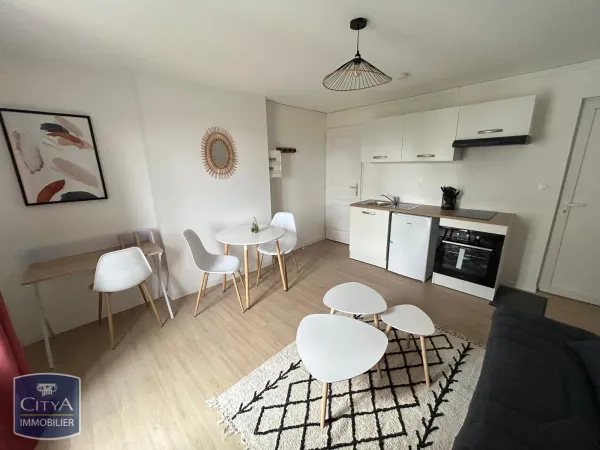 Studio 1 pièce 18 m²