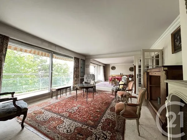 Appartement 5 pièces 161 m²