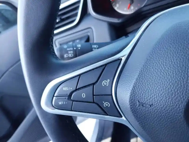 Renault Clio tce 90 — photo 22