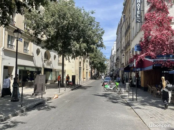 Restaurant 120 m² Paris