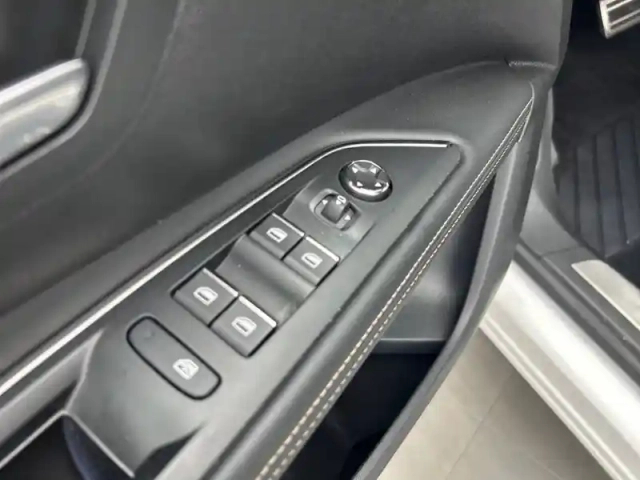 Peugeot 5008 bluehdi 130ch s&amp;s eat8 — photo 18