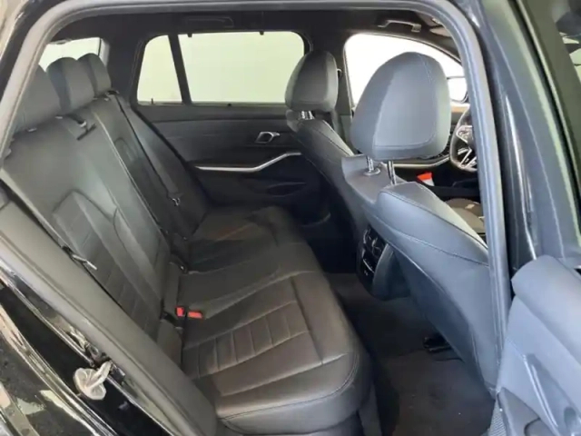 Bmw Serie 3 série 3 touring 330ea 292ch m sport — photo 13